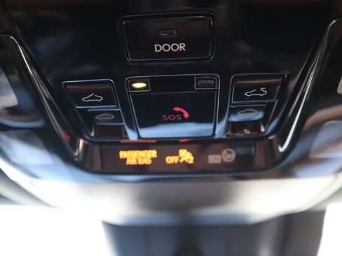 Used 2023 Lexus RX 350h image 34