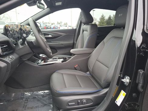 New 2026 Buick Envista Sport Touring w/ Convenience I Package image 6