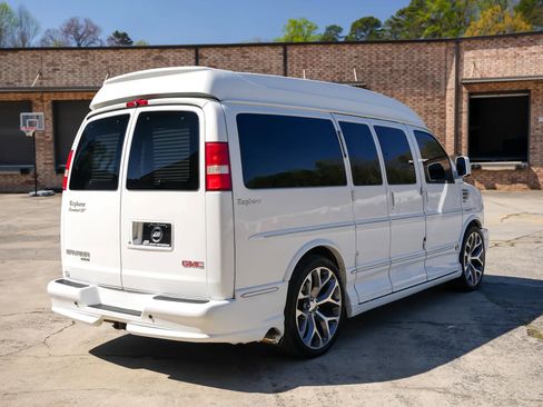Used 2012 GMC Savana 1500 RWD image 15