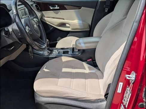Used 2016 Kia Sorento FWD w/ LX Convenience Package image 14