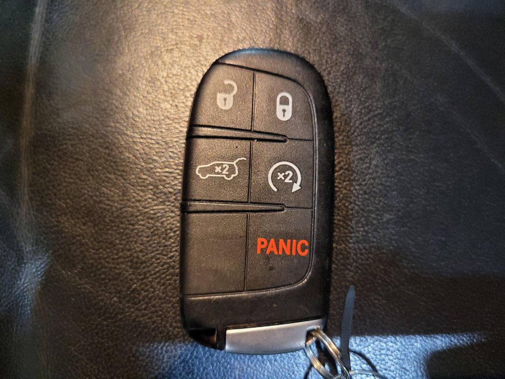 Used 2021 Jeep Grand Cherokee Limited AWD/4WD image 32