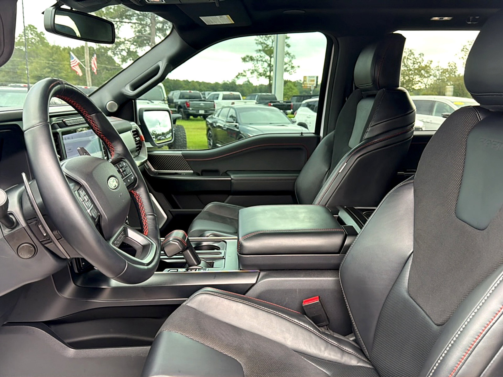 Used 2024 Ford F150 Raptor AWD/4WD image 11