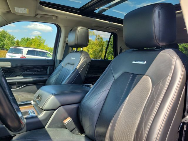 Used 2019 Ford Expedition Platinum RWD image 16