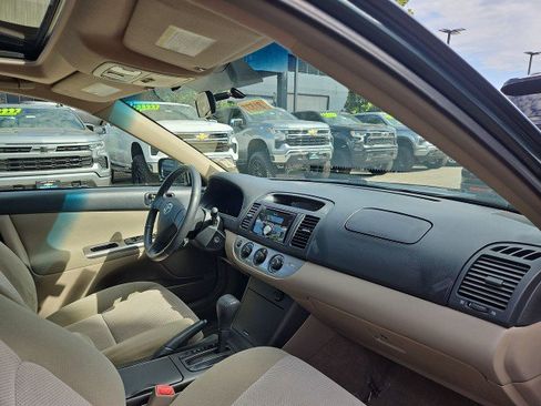 Used 2005 Toyota Camry SE FWD image 28