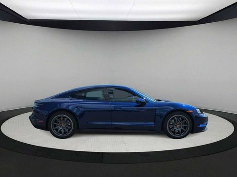 Used 2025 Porsche Taycan 4S image 9