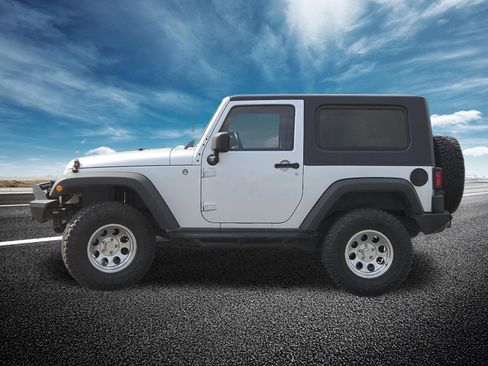 Used 2009 Jeep Wrangler X image 9