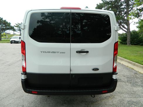 Used 2023 Ford Transit 250 Low Roof RWD image 8