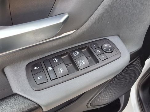 Used 2023 RAM 1500 Big Horn AWD/4WD image 16