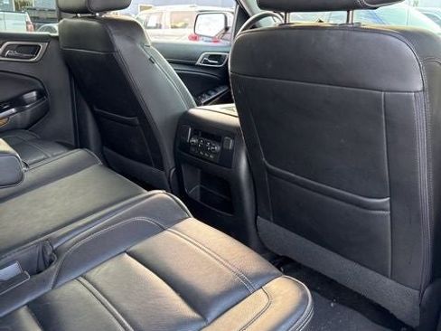 Used 2017 GMC Yukon Denali w/ Open Road Package image 12