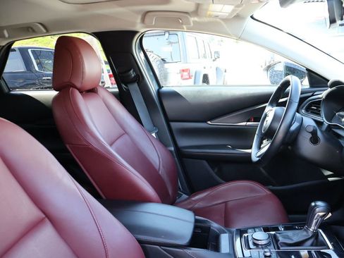 Used 2025 MAZDA CX-30 AWD 2.5 S w/ Preferred Package image 8