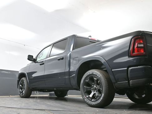 New 2026 RAM 1500 4x4 Crew Cab image 43