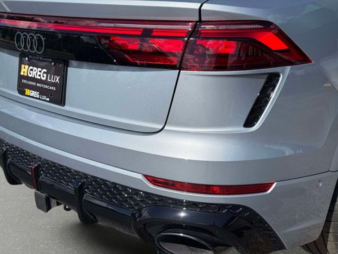 Used 2026 Audi RS Q8 performance image 24