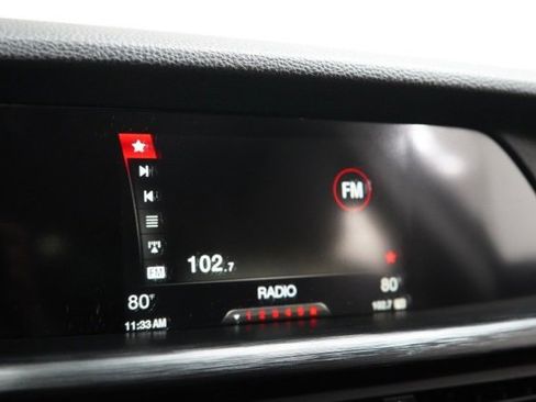 Used 2018 Alfa Romeo Stelvio AWD image 24