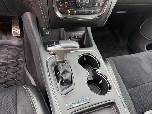Used 2018 Dodge Durango SRT w/ SRT Interior Appearance Group AWD/4WD image 15