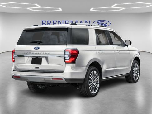 Used 2024 Ford Expedition Limited image 2