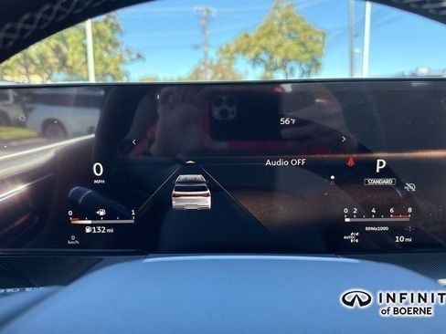 New 2026 INFINITI QX80 Luxe image 21