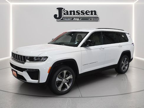 New 2026 Jeep Grand Cherokee L Limited w/ Trailer Tow Package image 1