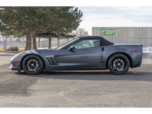 Used 2013 Chevrolet Corvette Grand Sport w/ 3LT Preferred Equipment Group image 6