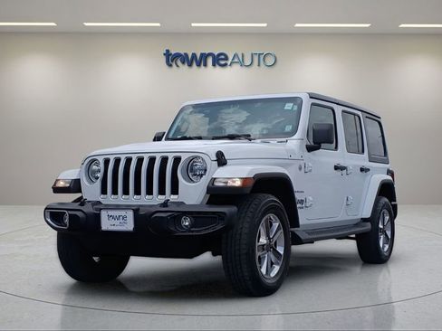 Used 2021 Jeep Wrangler Unlimited Sahara w/ Cold Weather Group AWD/4WD image 1