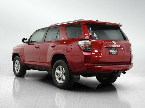 Used 2018 Toyota 4Runner SR5 image 5