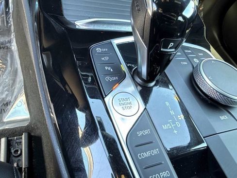 Used 2025 BMW X4 xDrive30i image 29