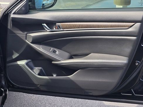 Used 2020 Honda Accord EX-L image 4