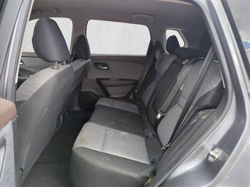 Used 2023 Nissan Rogue SV FWD image 18