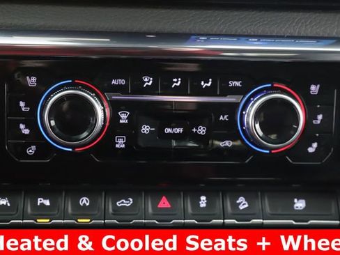 Used 2024 GMC Sierra 1500 Denali image 4