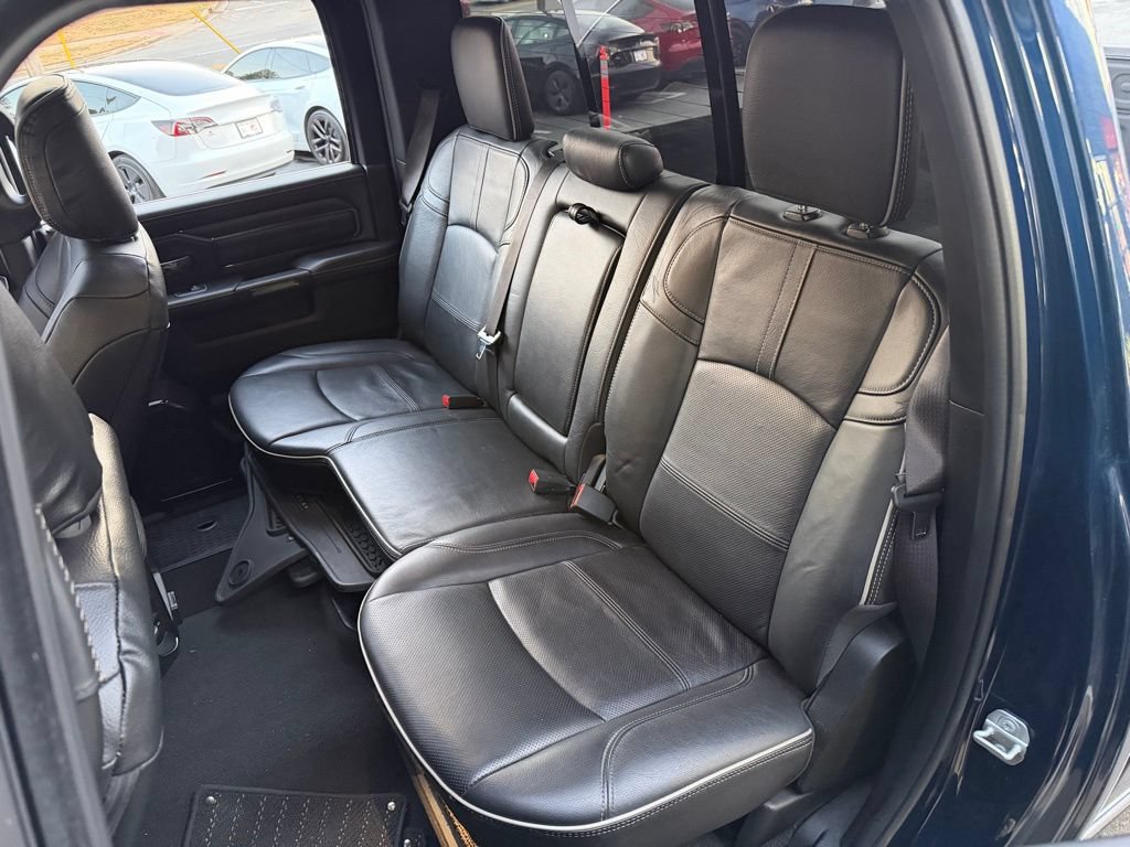 Used 2022 RAM 2500 Limited AWD/4WD image 28