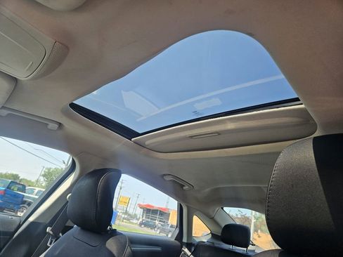 Used 2014 Ford Fusion SE image 16