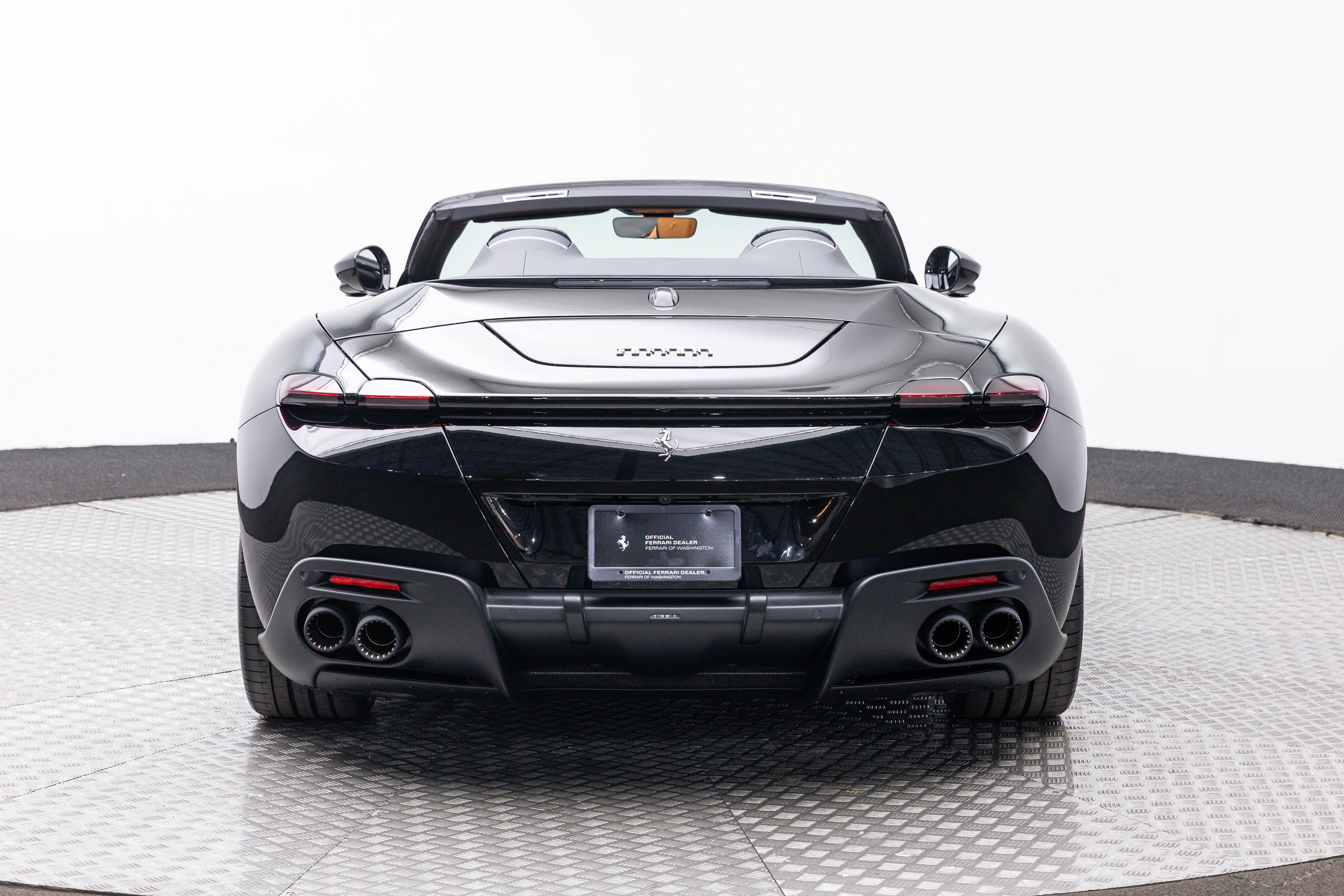 Certified 2026 Ferrari Roma Spider RWD image 8