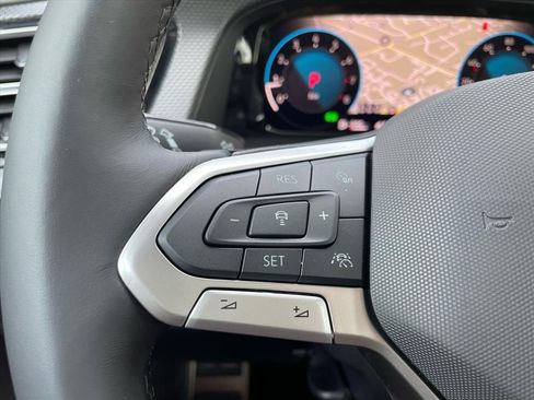 New 2026 Volkswagen Atlas Cross Sport SEL Premium R-Line AWD/4WD image 6