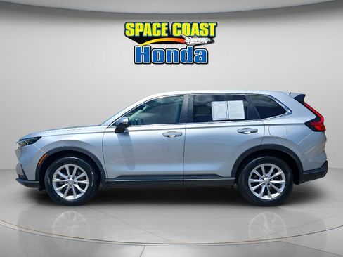 Used 2024 Honda CR-V EX-L image 6
