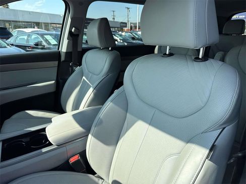 Used 2024 Hyundai Palisade SEL image 22