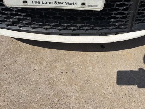 Used 2016 Toyota Camry SE image 21