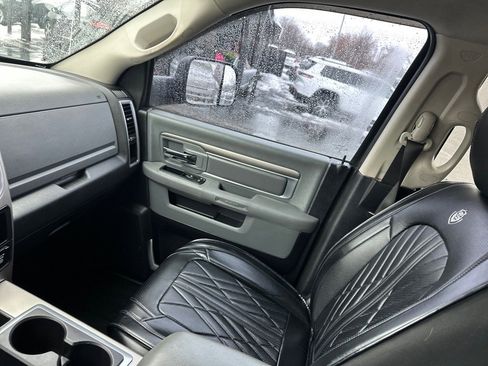 Used 2015 RAM 1500 Big Horn image 32