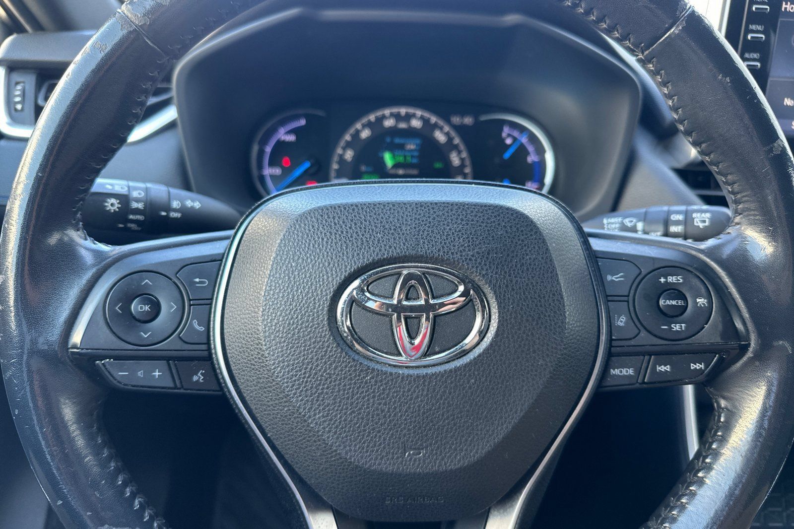 Used 2019 Toyota RAV4 XSE w/ Carpet Mat Package AWD/4WD image 35