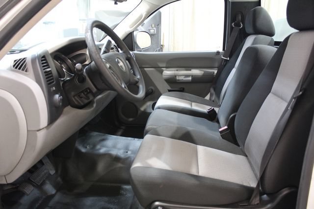 Used 2007 GMC Sierra 2500 W/T RWD image 13