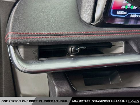 Used 2024 Chevrolet Corvette Stingray Coupe w/ 1LT image 10