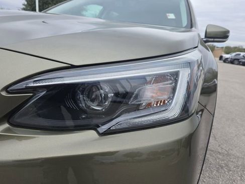 Used 2021 Subaru Outback Premium image 30