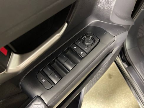 Certified 2025 Toyota Tacoma 4x4 Double Cab Hybrid image 16