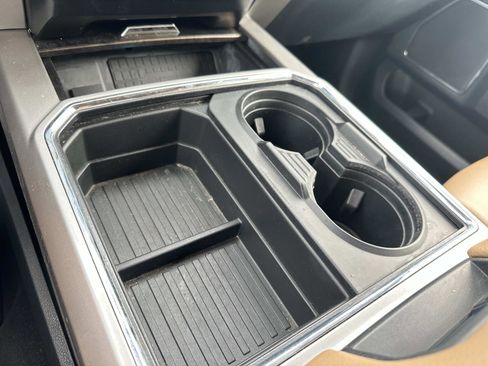 Certified 2022 Ford F250 Lariat w/ Lariat Ultimate Package image 26