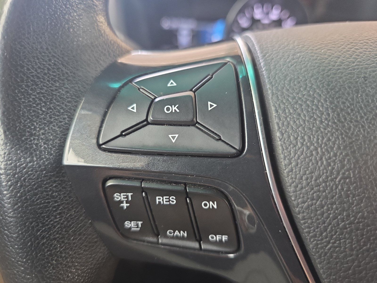 Used 2017 Ford Explorer Limited FWD image 24