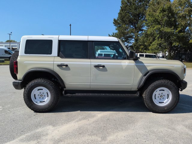 New 2026 Ford Bronco Heritage Edition AWD/4WD image 3