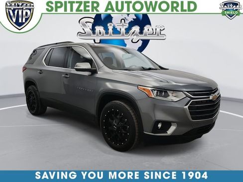 Used 2021 Chevrolet Traverse LT w/ LPO, Floor Liner Package image 1