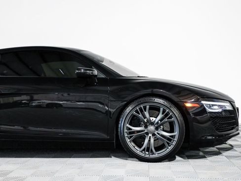 Used 2014 Audi R8 V8 image 3