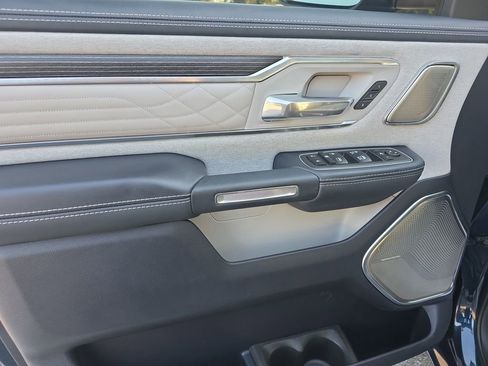Used 2023 RAM 1500 Limited image 17