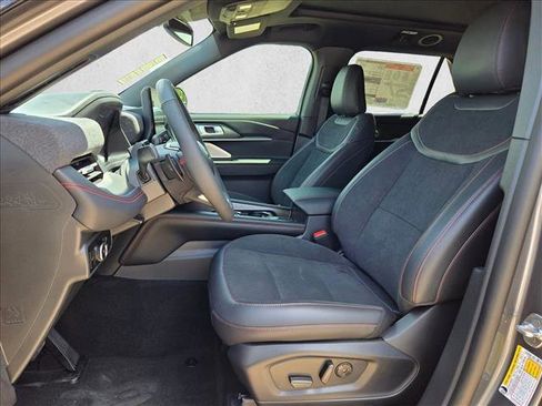 New 2026 Ford Explorer ST image 4