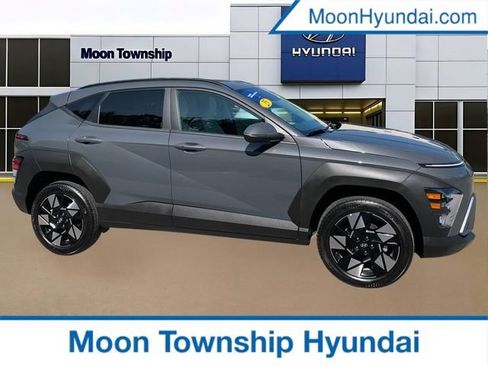 Certified 2025 Hyundai Kona SEL AWD/4WD image 1