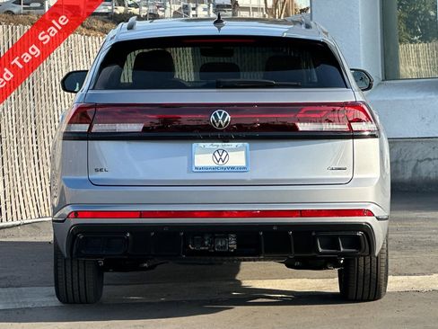 New 2025 Volkswagen Atlas Cross Sport SEL R-Line image 6